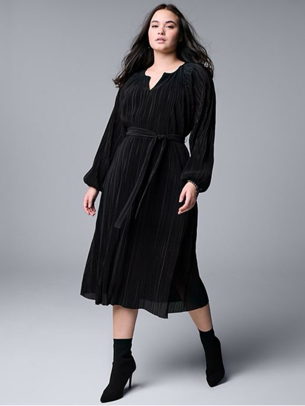 🩷4 for $35 🩷 Black Pleated Long Sleeve Belted Maxi Dress - Vera wang
